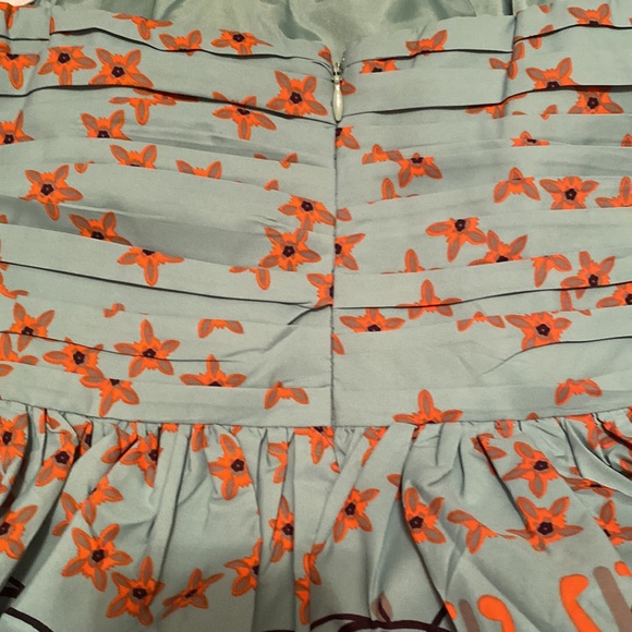 NWOT SUPER CUTE DRESS SMALL - Picture 4 of 5